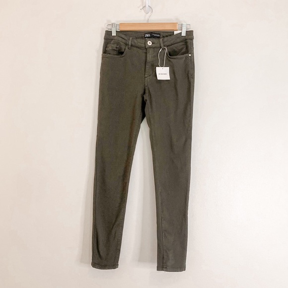 Zara Camo Green Mid Rise Skinny Jeans Size 6 NWT